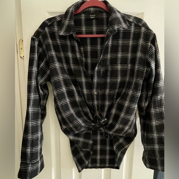 VICI — SUNELLE COTTON BLEND PLAID BUTTON DOWN TOP Size M - Picture 3 of 5